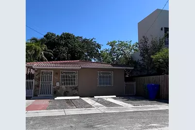 980 SW 10th St #980, Miami, FL 33130 - Photo 1