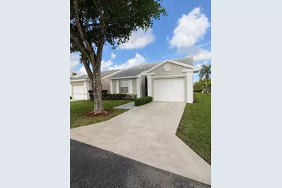 690 SE 22nd Ln, Homestead, FL 33033 - Photo 1