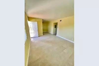 2301 NE 6th Ave #204, Wilton Manors, FL 33305 - Photo 1