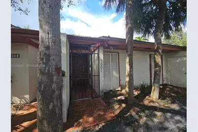 7001 S Loch Isle Dr S, Miami Lakes, FL 33014 - Photo 1