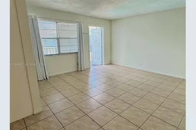 30 SE 4th Ave #206, Hallandale Beach, FL 33009 - Photo 1