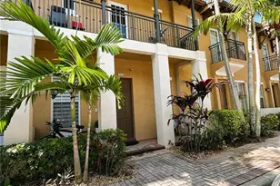 14628 SW 6th St, Pembroke Pines, FL 33027 - Photo 1