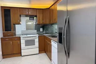 400 Kings Point Dr, Sunny Isles Beach, FL 33160 - Photo 1