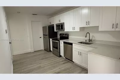 411 SE 10th St #3, Hallandale Beach, FL 33009 - Photo 1