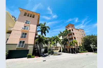 140 Meridian Ave #314, Miami Beach, FL 33139 - Photo 1