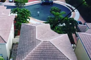 4318 NW 113th Pl, Doral, FL 33178 - Photo 1