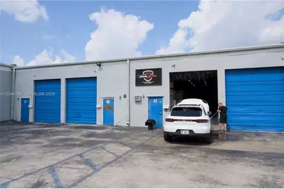 7215 NW 41st St #H, Miami, FL 33166 - Photo 1