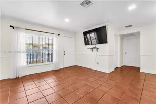 15350 SW 72nd St, Miami, FL 33193 - Photo 1