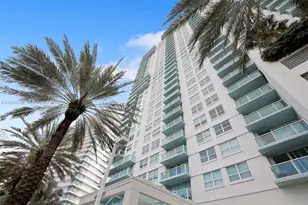 650 West Ave, Miami Beach, FL 33139 - Photo 1