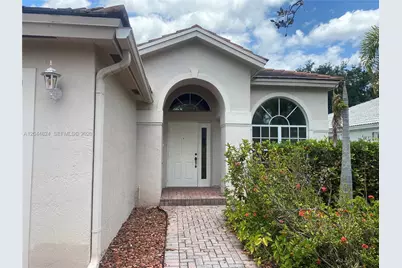 1315 NW 143rd Ave #1315, Pembroke Pines, FL 33028 - Photo 1