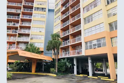 2025 NE 164th St #918, North Miami Beach, FL 33162 - Photo 1