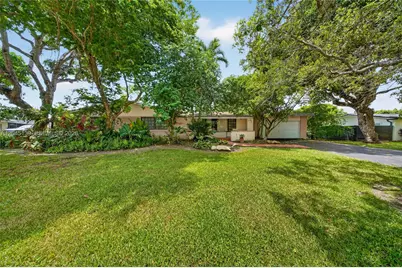 8340 SW 151st St, Palmetto Bay, FL 33158 - Photo 1