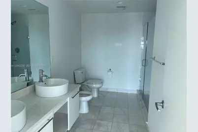 888 Biscayne Blvd #712, Miami, FL 33132 - Photo 1