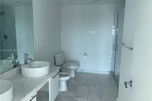 888 Biscayne Blvd, Miami, FL 33132 - Photo 1