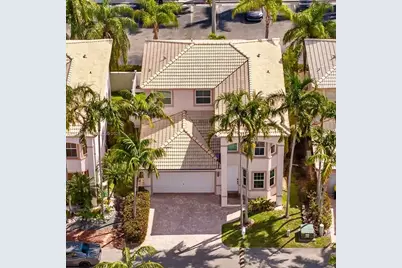 208 SE 15th St, Dania Beach, FL 33004 - Photo 1
