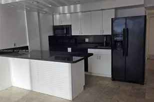 7900 Tatum Waterway Dr, Miami Beach, FL 33141 - Photo 1