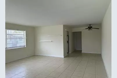 11925 NE 19th Dr #8, North Miami, FL 33181 - Photo 1