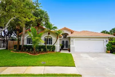 16850 Crestview Ln, Weston, FL 33326 - Photo 1