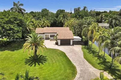 11460 SW 1st Ct, Plantation, FL 33325 - Photo 1