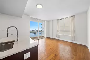 1900 N Bayshore Dr, Miami, FL 33132 - Photo 1