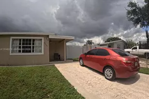 5720 SW 38th Ct, Davie, FL 33314 - Photo 1