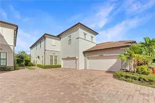 21982 Canadensis Cir, Boca Raton, FL 33428 - Photo 1
