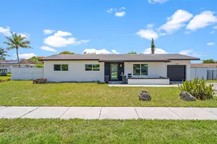 16700 SW 102nd Pl, Miami, FL 33157 - Photo 1