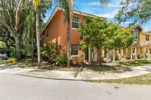 6819 Sienna Club Pl, Lauderhill, FL 33319 - Photo 1