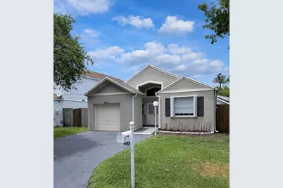 10113 SW 223rd Ter #n/a, Cutler Bay, FL 33190 - Photo 1