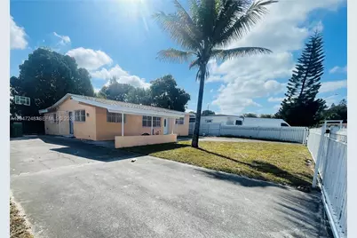 18425 NW 42nd Pl, Miami Gardens, FL 33055 - Photo 1