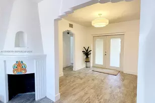 1040 Lenox Ave., Miami Beach, FL 33139 - Photo 1