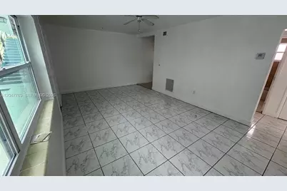 1420 NE 171st St #2, North Miami Beach, FL 33162 - Photo 1