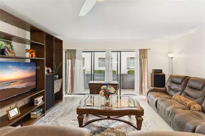 204 E Laurel Dr #1204, Margate, FL 33063 - Photo 1
