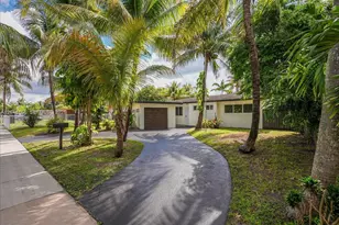 19531 NW 1st Pl, Miami Gardens, FL 33169 - Photo 1