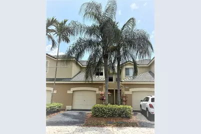 2174 N Ensenada Ter, Weston, FL 33327 - Photo 1