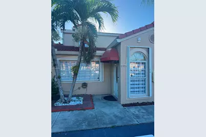 6926 NW 166th Ter #1302, Miami Lakes, FL 33014 - Photo 1