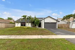 7428 NW 49th Ct, Lauderhill, FL 33319 - Photo 1
