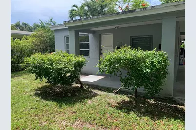 2114 NE 168th St #1, North Miami Beach, FL 33162 - Photo 1