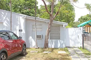 2461 NW 5th St, Miami, FL 33125 - Photo 1