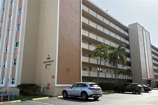 900 NE 12th Ave, Hallandale Beach, FL 33009 - Photo 1