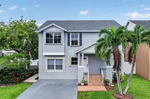 490 NW 102nd Terrace, Pembroke Pines, FL 33026 - Photo 1