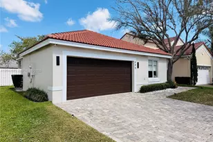 646 Stanton Dr, Weston, FL 33326 - Photo 1