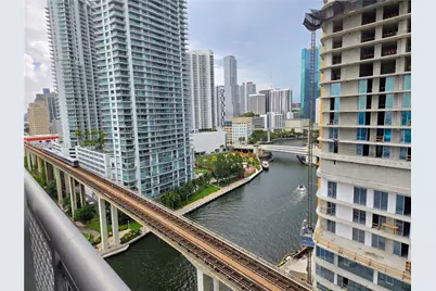 690 SW 1st Ct #1906, Miami, FL 33130 - Photo 1