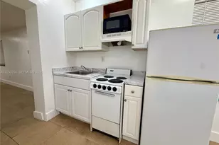 427 NE 62nd St, Miami, FL 33138 - Photo 1
