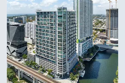 690 SW 1st Ct #1706, Miami, FL 33130 - Photo 1