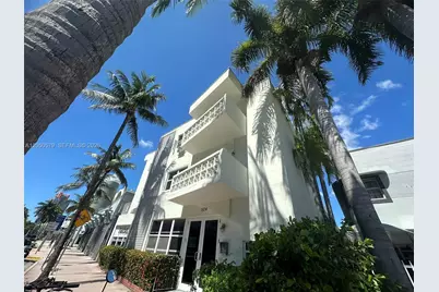 524 Washington Ave #208, Miami Beach, FL 33139 - Photo 1