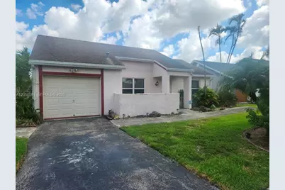 11711 NW 35th St, Sunrise, FL 33323 - Photo 1