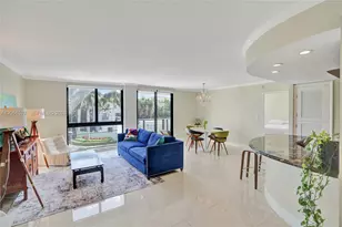 9800 W Bay Harbor Dr, Bay Harbor Islands, FL 33154 - Photo 1
