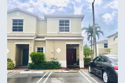 475 NE 5th Ln, Florida City, FL 33034 - Photo 1