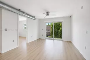 1900 Meridian Ave, Miami Beach, FL 33139 - Photo 1
